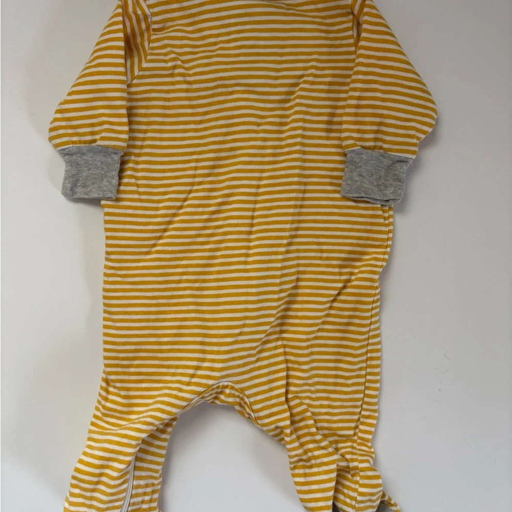 Cozy Kids Footies Set in Gray, Yellow, and White